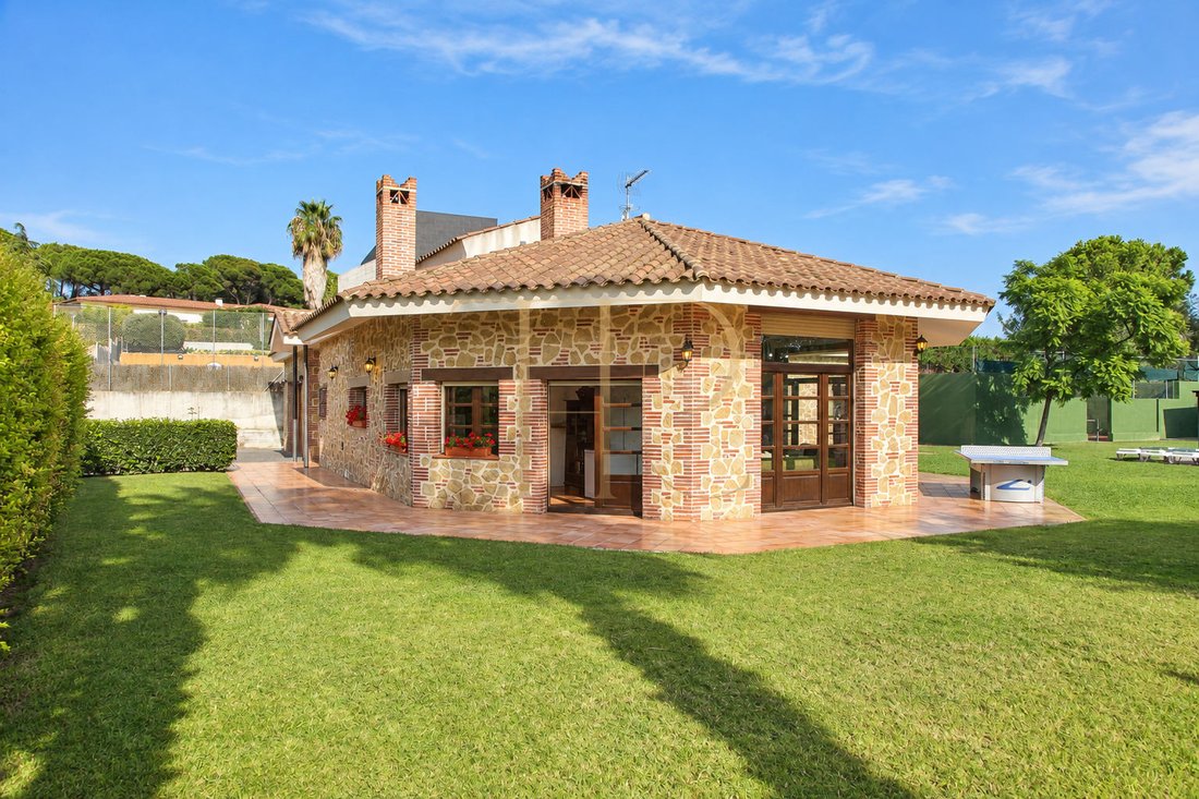 Villa à Sant Andreu de Llavaneres, Catalogne, Espagne 4 - 19168469