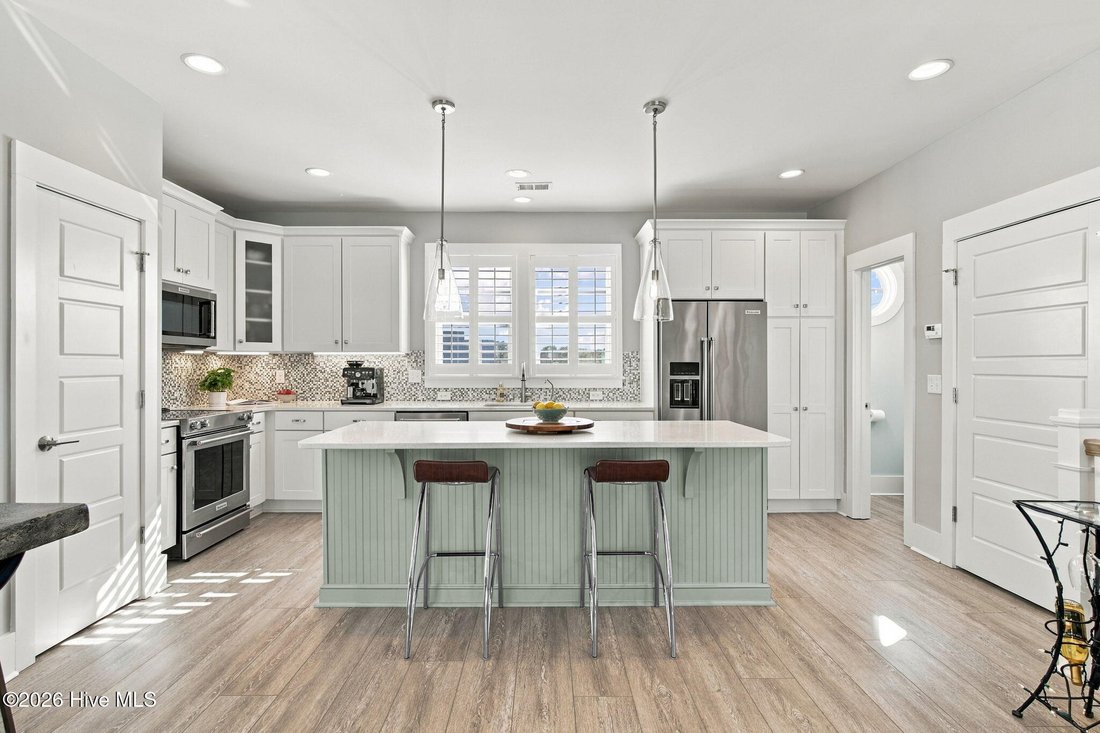 Townhouse in Kure Beach, North Carolina, United States 2 - 19169389
