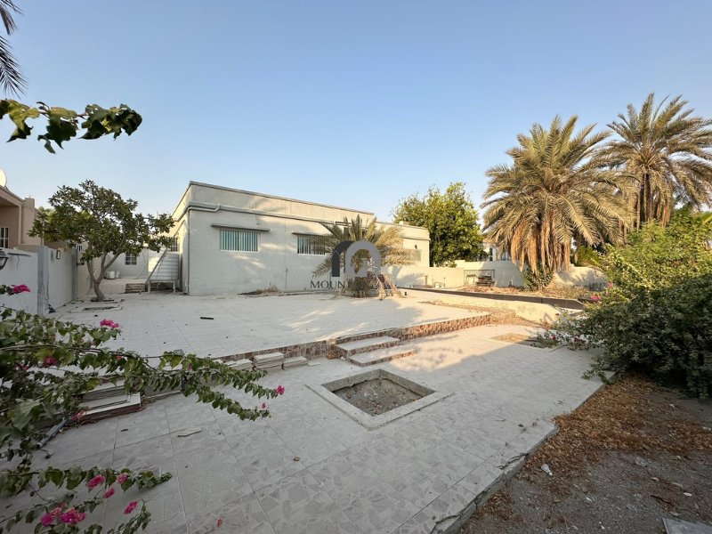 Al Faiha, Sharjah, United Arab Emirates 4 - 19170146