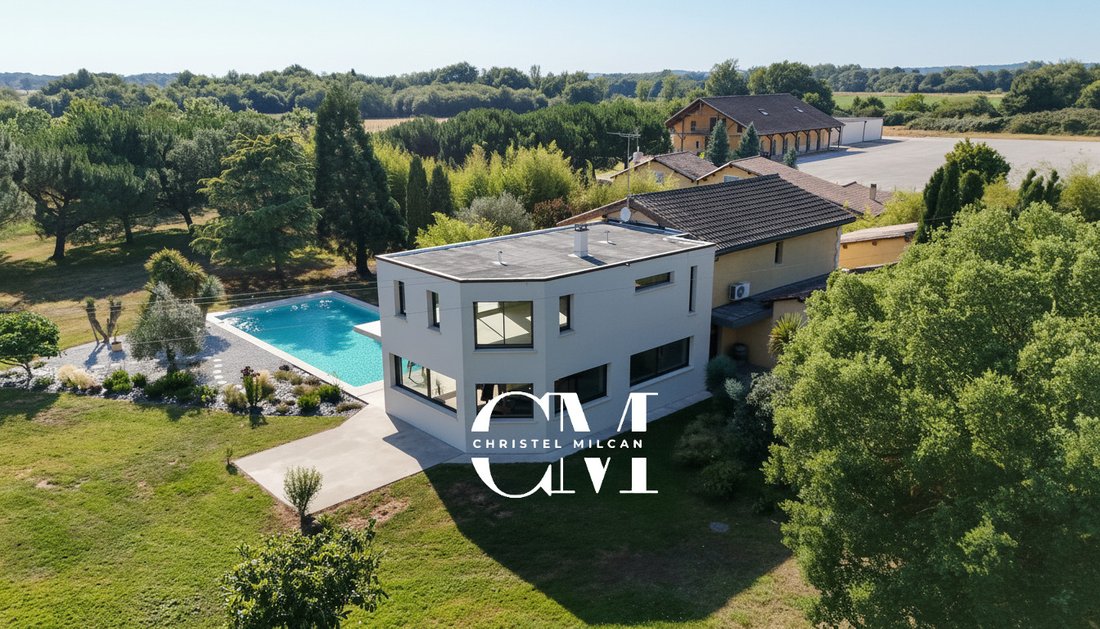 Villa in Saint-Martial-d'Artenset, Nouvelle-Aquitaine, France 1 - 19178470