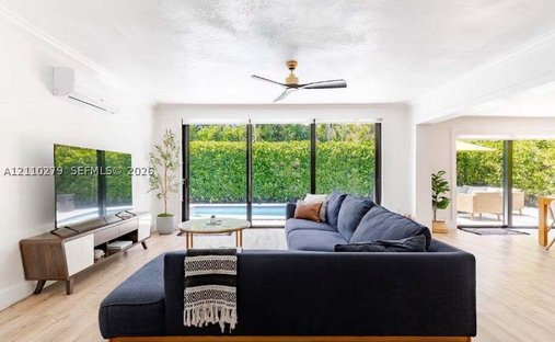 House in El Portal, Florida, United States 1