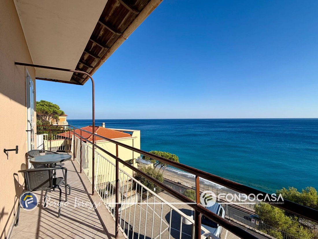 Appartement à Borgio Verezzi, Ligurie, Italie 1 - 19174227