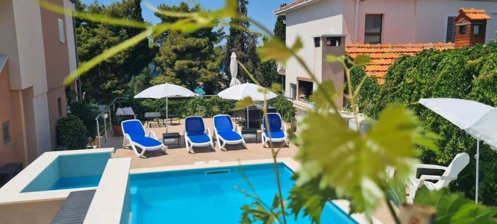 Andere in Žedno, Gespanschaft Split-Dalmatien, Kroatien 1 - 10589930