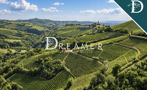 Castel Boglione, Piamonte, Italia 1