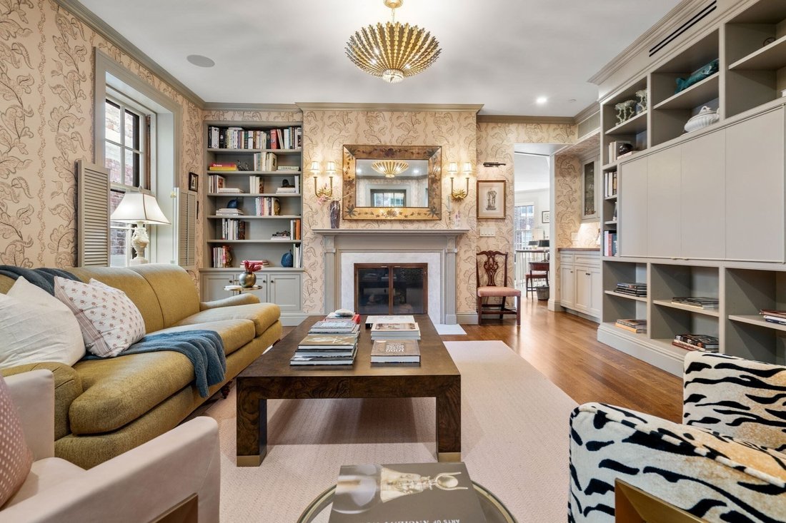 Condo in Boston, Massachusetts, United States 1 - 19160907