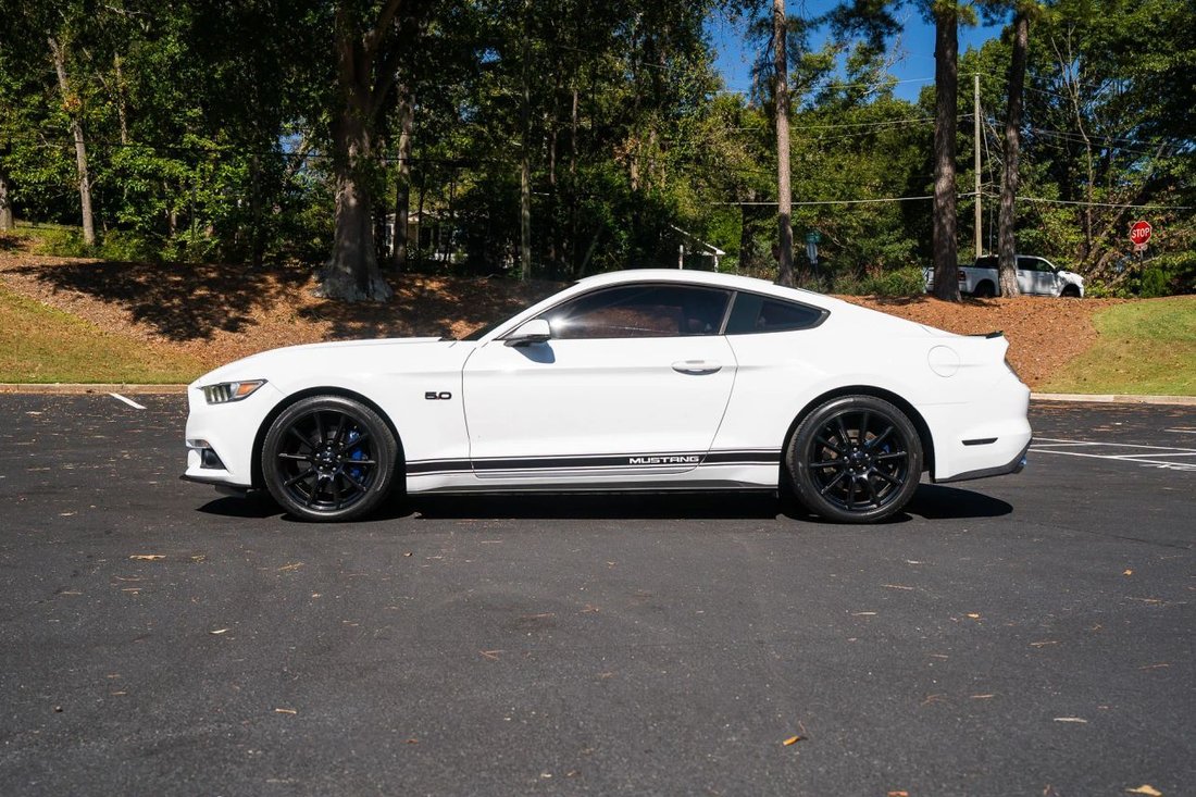 Coupe in Marietta, GA, United States 4 - 19178577
