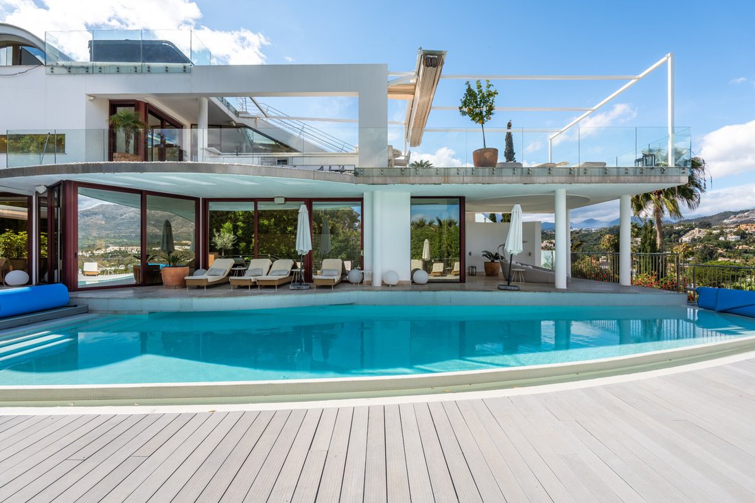 Villa in Marbella, Andalusia, Spain 1 - 19175352