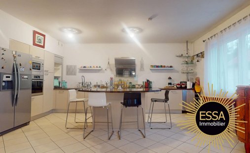 Casa a Les Arcades, Viroflay, Francia 1