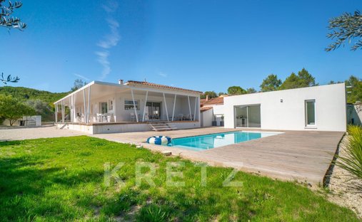 Villa a Sommières, Occitania, Francia 1
