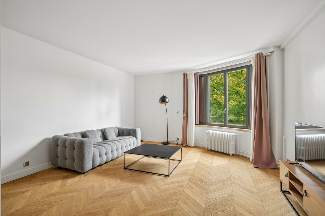 Apartment in Saint Philippe du Roule, Paris 8e Arrondissement, Paris 2 - 19169245