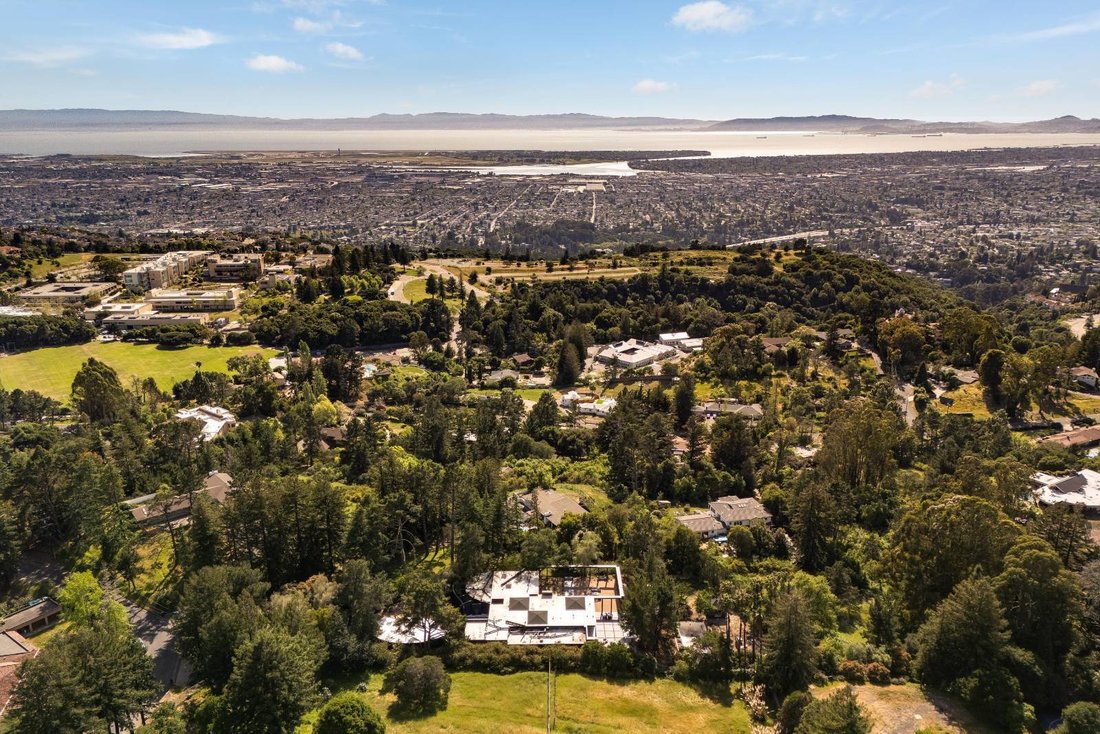 House in Oakland, California, United States 2 - 19171760