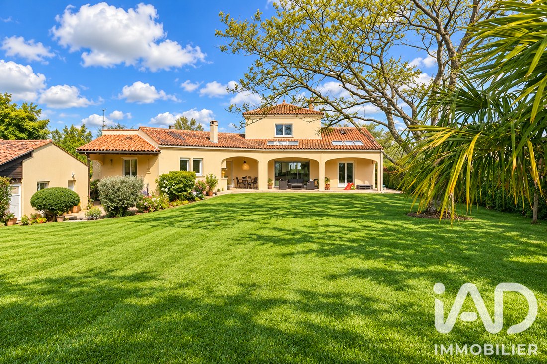 Haus in Jaunay-Clan, Jaunay-Marigny, Frankreich 2 - 17340568