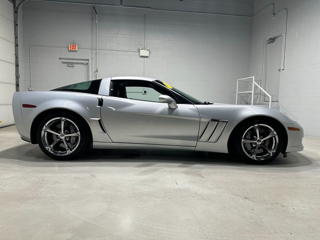 Coupe in Carol Stream, IL, United States 2 - 19179815
