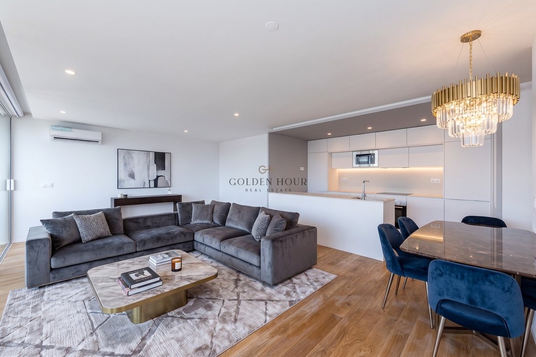Wohnung in Matosinhos und Leca da Palmeira, Distrikt Porto, Portugal 1 - 19097324