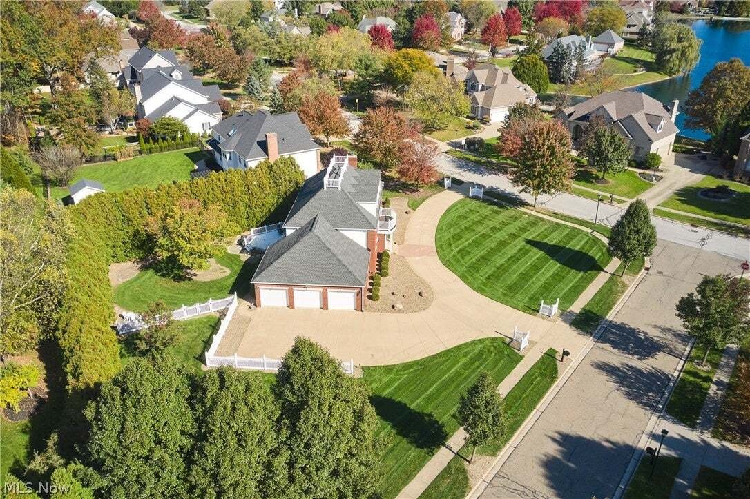 Casa a Akron, Ohio, Stati Uniti 2 - 19174863