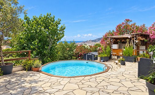 Haus in Les Jardins de l'Empereur, Ajaccio, Frankreich 1