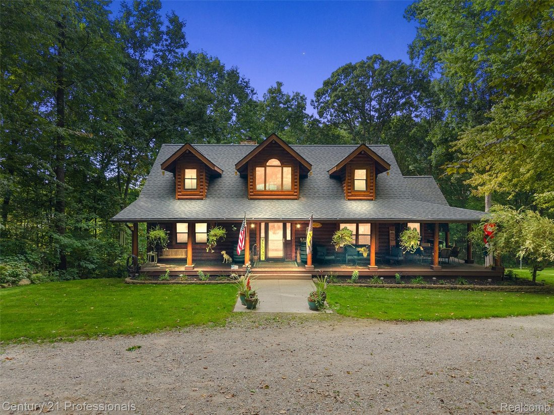 House in SPRINGFLD Township, Michigan, United States 1 - 19176092