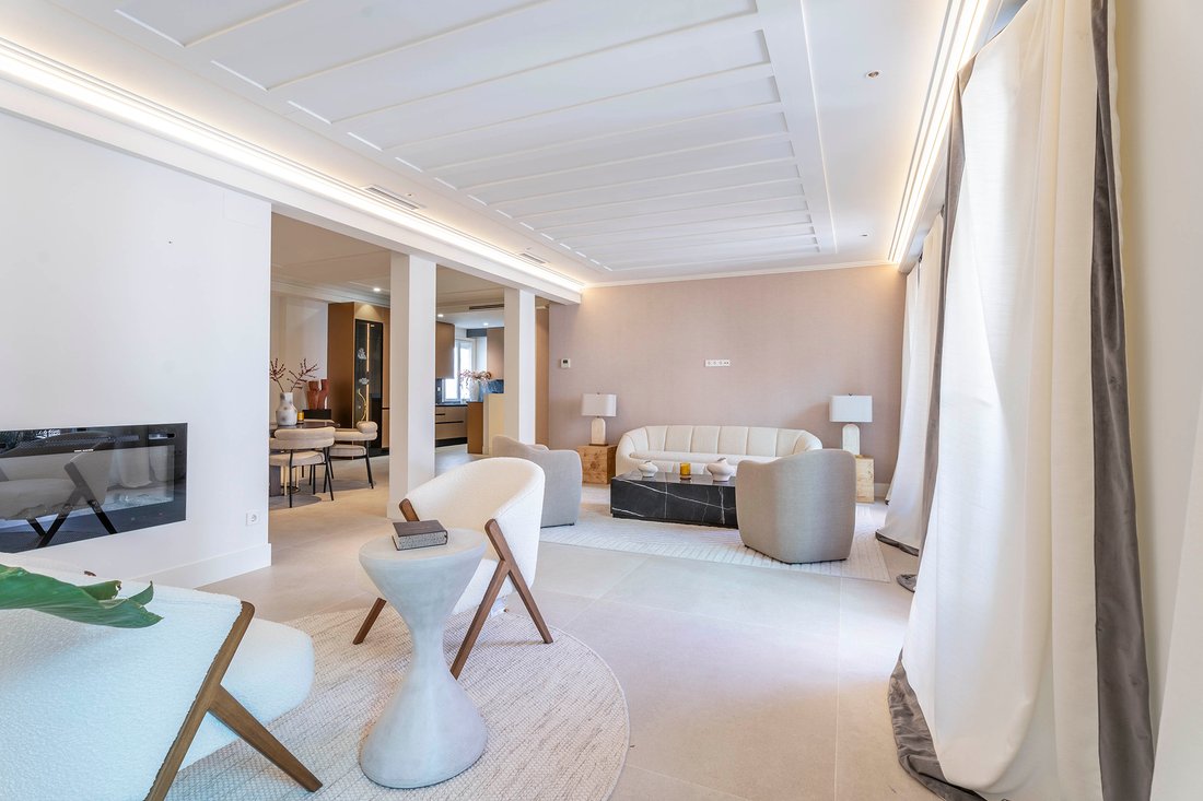 Appartement à Centro, Madrid, Espagne 3 - 19176221