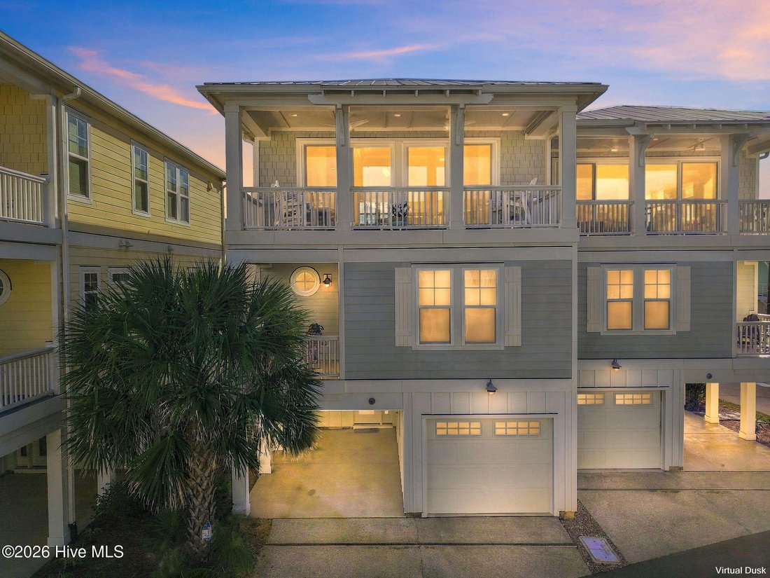 Townhouse in Kure Beach, North Carolina, United States 1 - 19169389