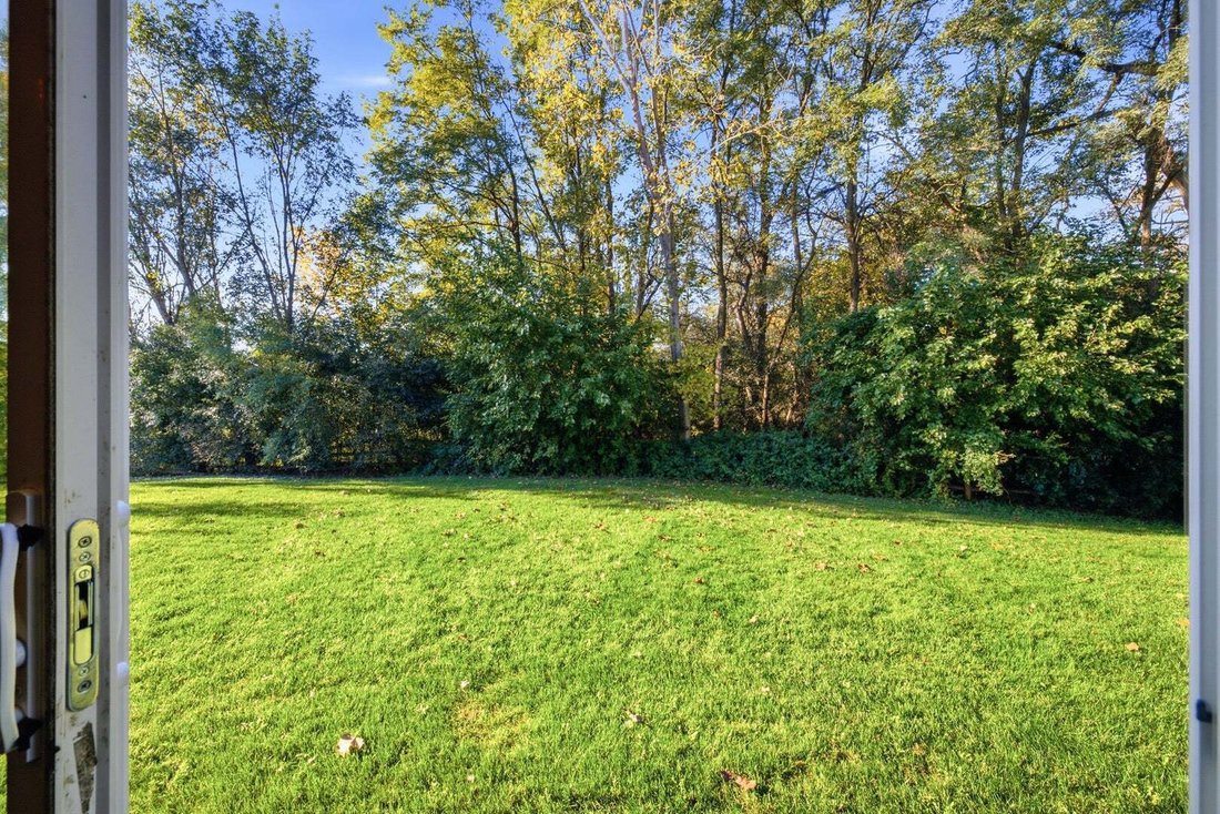 House in Streamwood, Illinois, United States 3 - 19114104