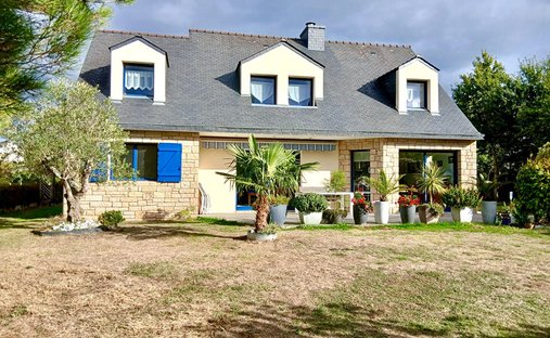 Villa in Saint-Gildas-de-Rhuys, Brittany, France 1