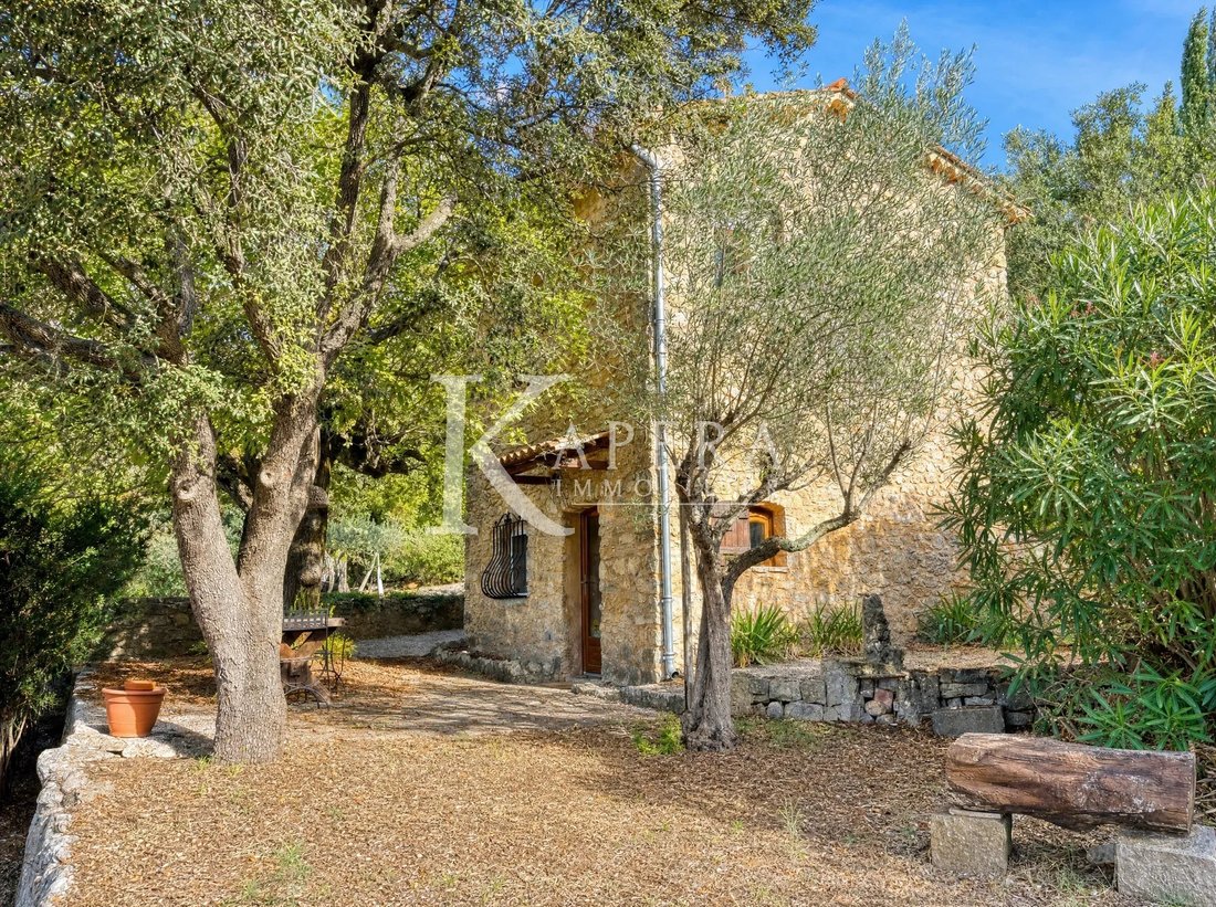 Estate in Est, Lorgues, France 4 - 19175312