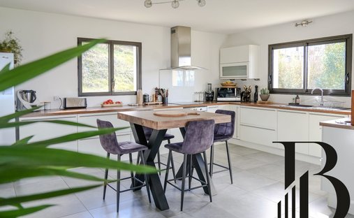 Villa in Villaz, Auvergne-Rhone-Alpen, Frankreich 1
