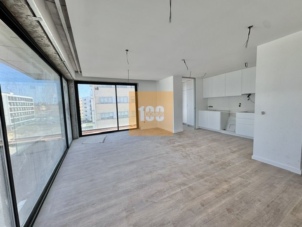 Apartment in Santa Marinha e Sao Pedro da Afurada, Porto District, Portugal 5 - 19175417