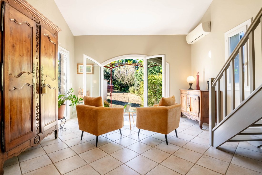 Casa en Eyragues, Provenza-Alpes-Costa Azul, Francia 4 - 17653432