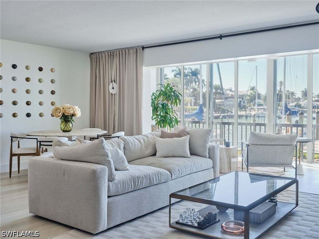 Condominio en Naples, Florida, Estados Unidos 2 - 19179626
