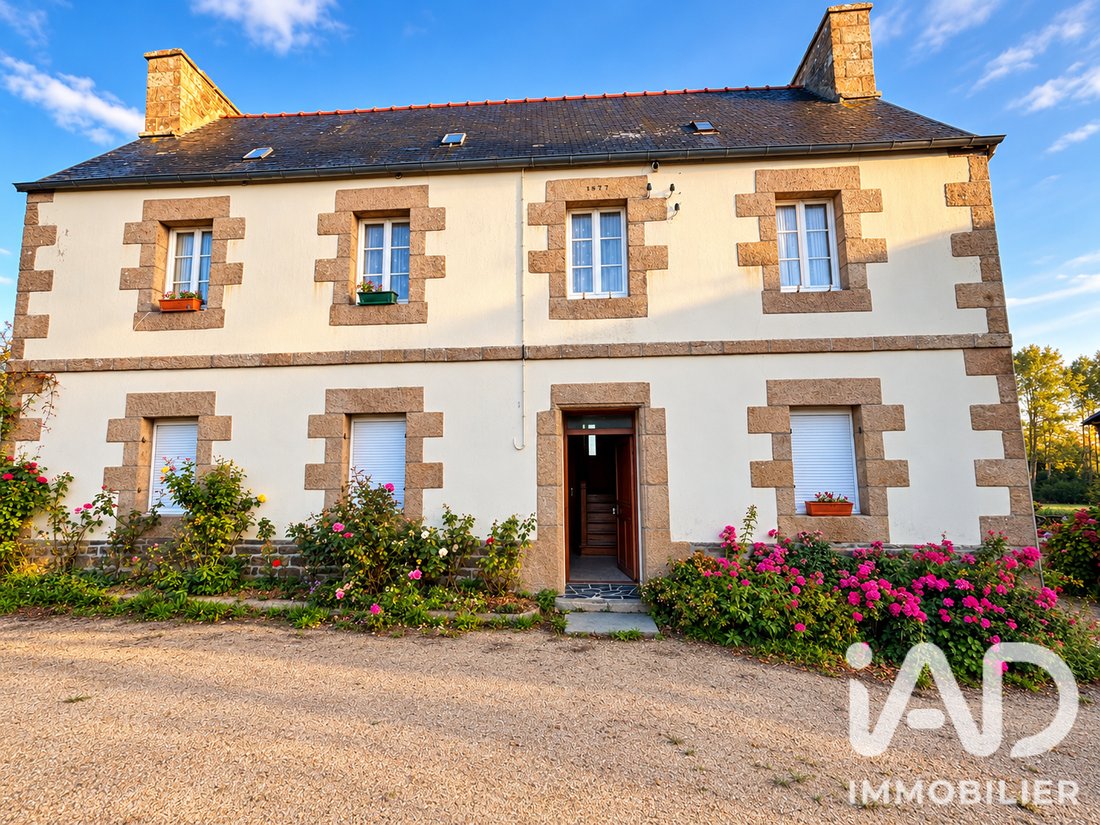Casa a Saint-Quay-Perros, Bretagna, Francia 1 - 19176329