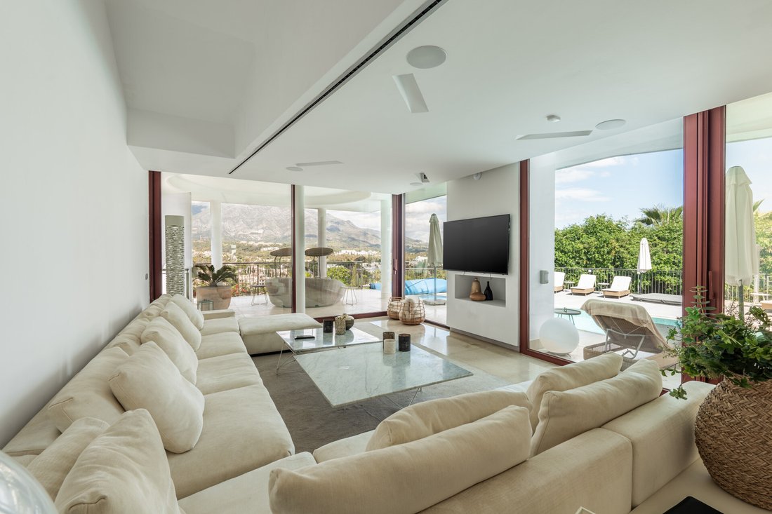 Villa in Marbella, Andalusia, Spain 5 - 19175352