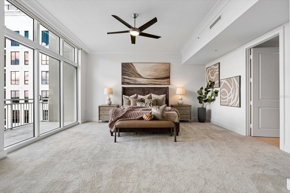 Condo in Sarasota, Florida, United States 4 - 19169110
