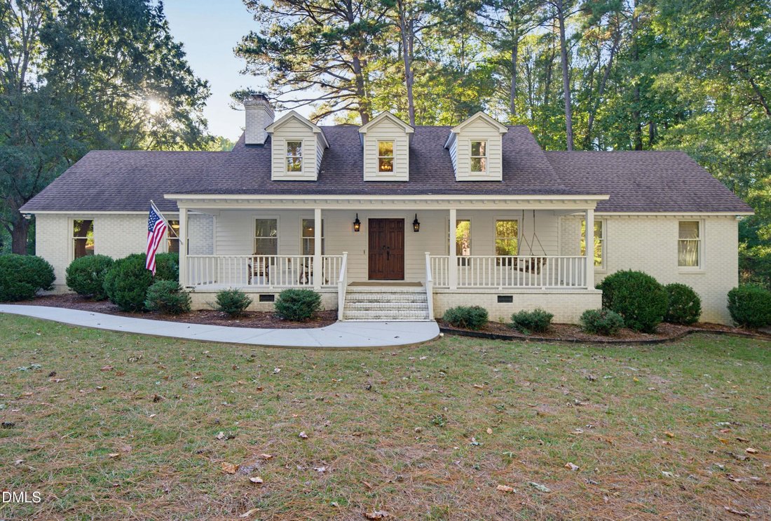 Casa a Louisburg, Carolina del Nord, Stati Uniti 1 - 19169012