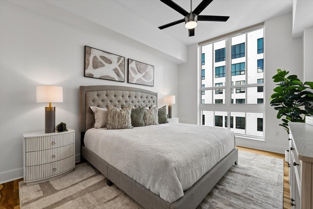 Condo in Sarasota, Florida, United States 5 - 19169110