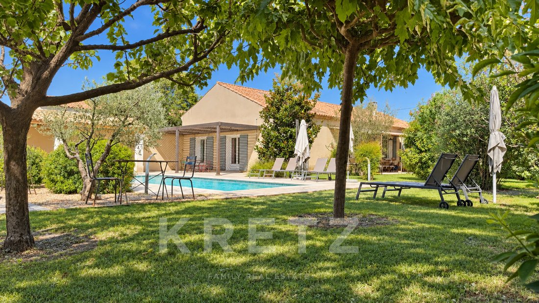 House in Saint-Rémy-de-Provence, Provence-Alpes-Côte d'Azur, France 1 - 18512755