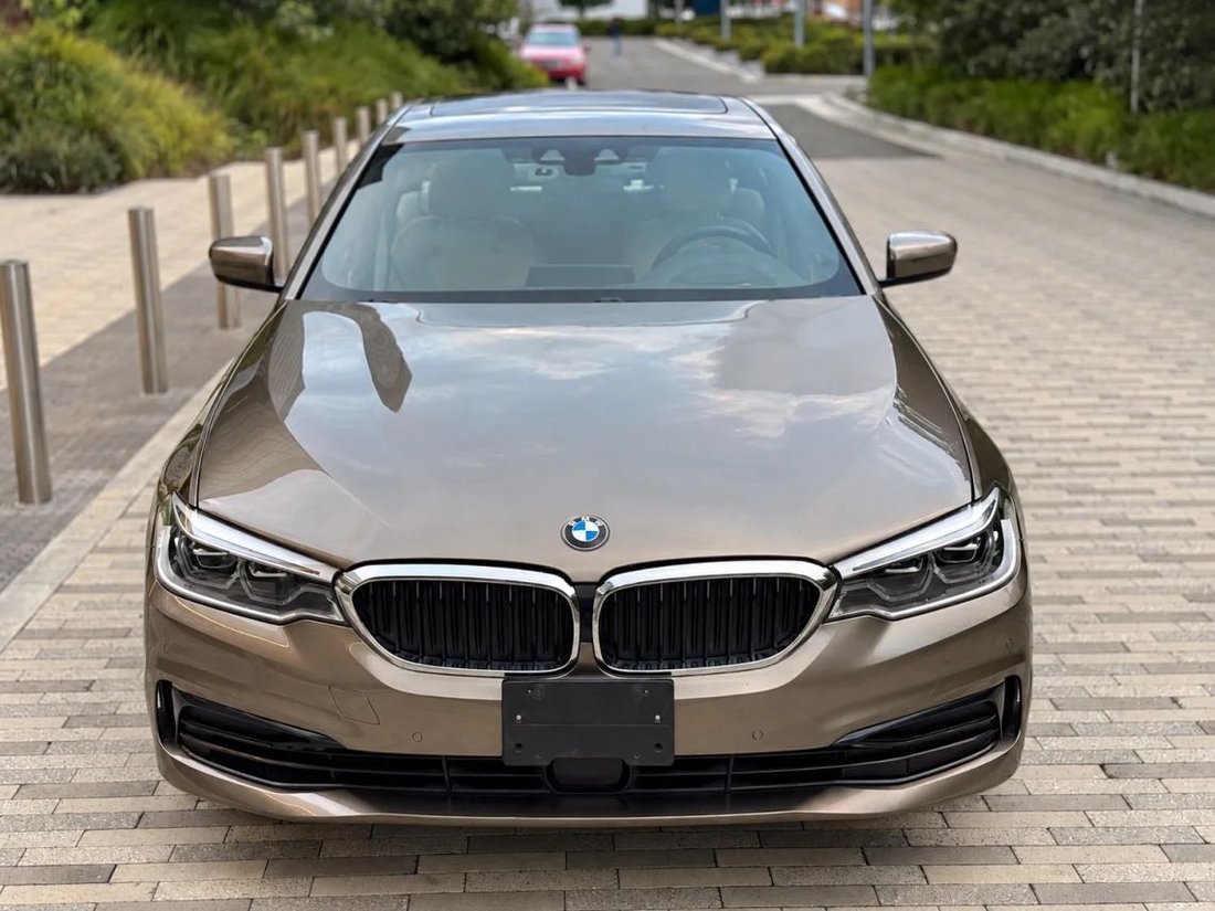 Sedan in Inglewood, CA, United States 4 - 19170613