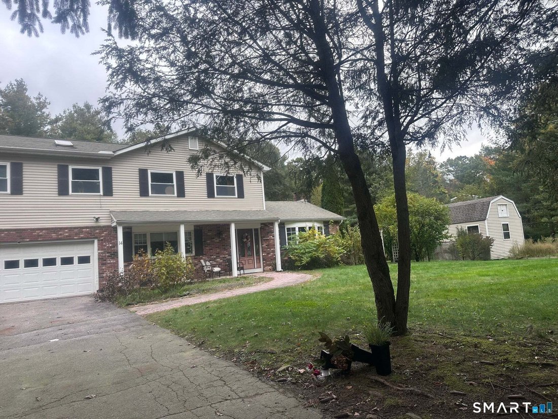 House in Newtown, Connecticut, United States 1 - 19174673