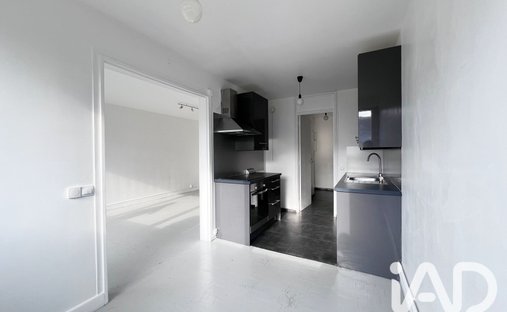 Apartment in Nationale-Deux Moulins, Paris 13e Arrondissement, Paris 1