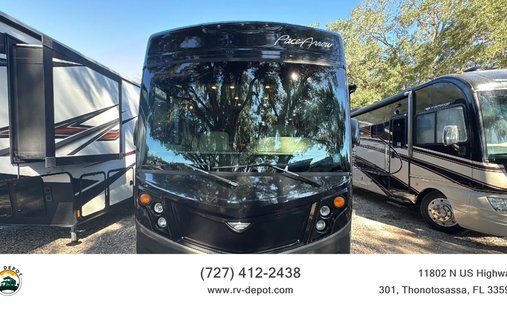 2019 Fleetwood Pace Arrow 36U in Thonotosassa, FL, United States 1
