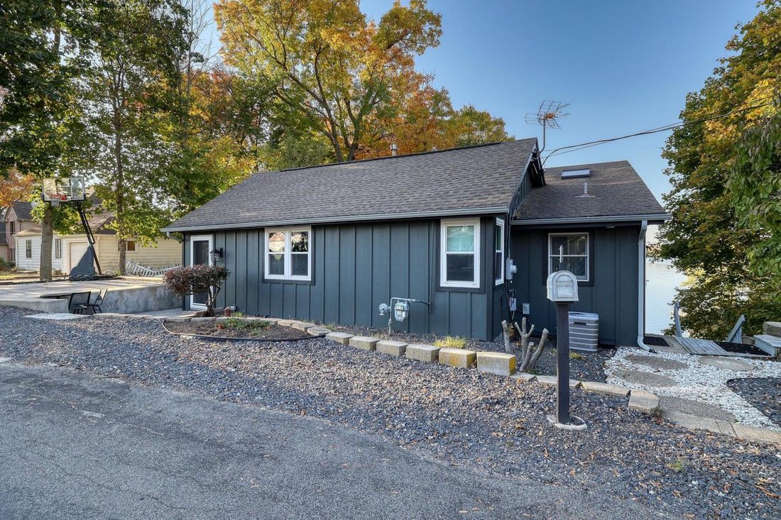 House in Hartland, Wisconsin, United States 2 - 19172305