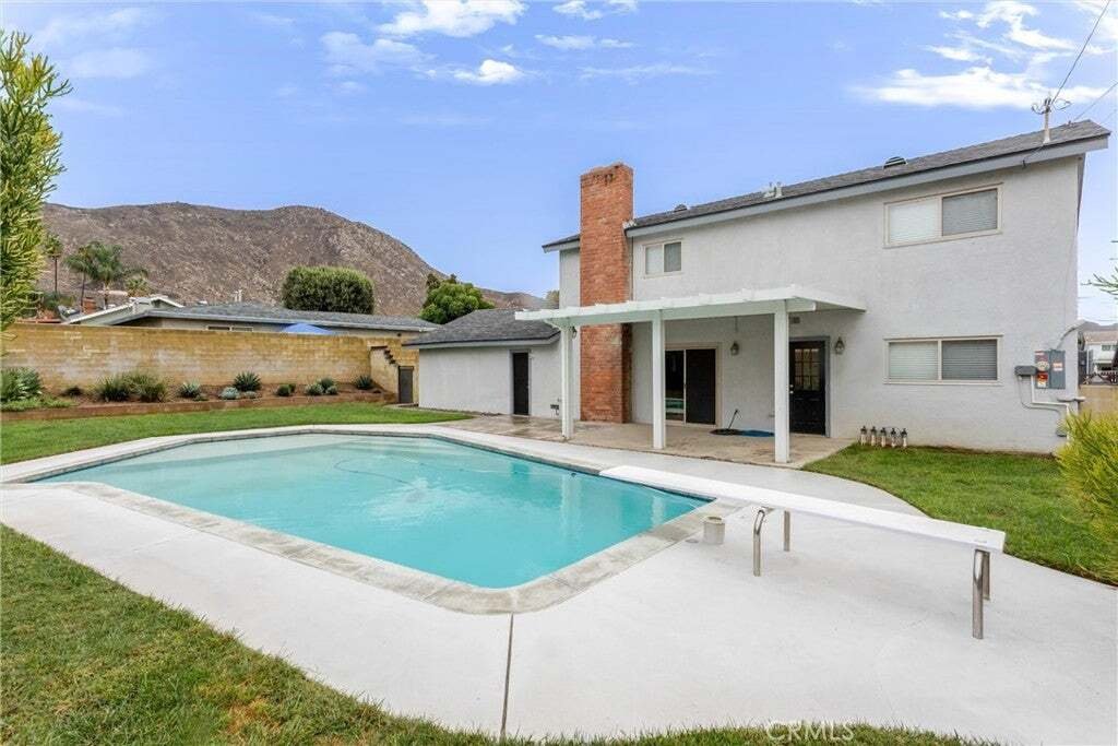 Maison à Grand Terrace, Californie, États-Unis 4 - 19120295