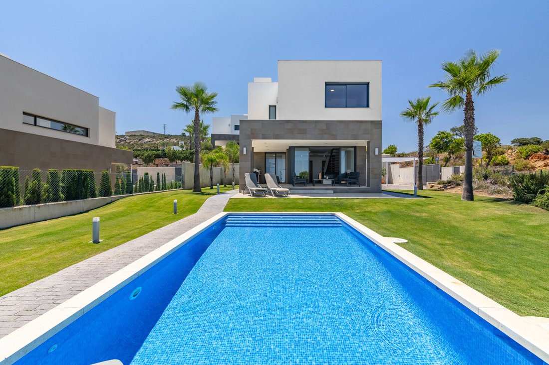 Villa en Manilva, Andalucía, España 1 - 19168962
