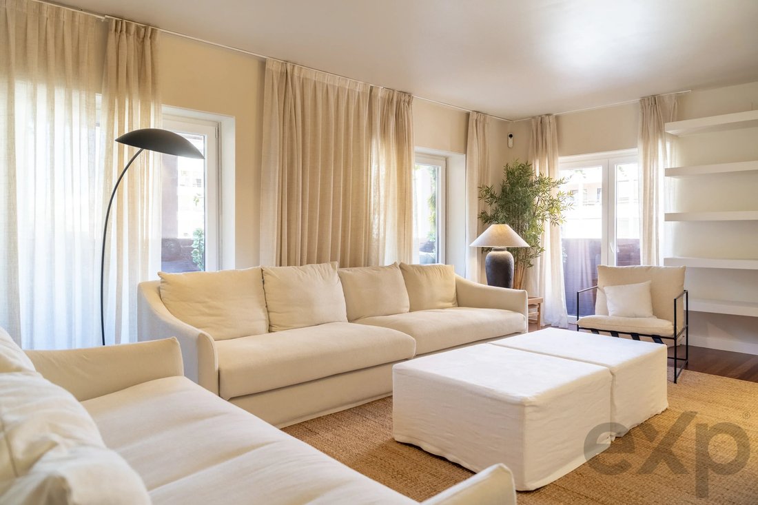 Wohnung in Cascais und Estoril, Lissabon, Portugal 2 - 18526748