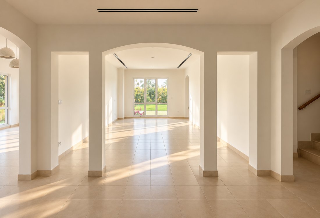 Villa in The Meadows, Dubai, United Arab Emirates 3 - 19172682