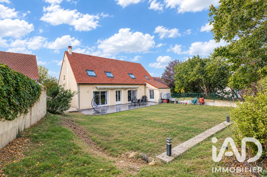 House in Voulangis, Ile-de-France, France 2 - 19176252