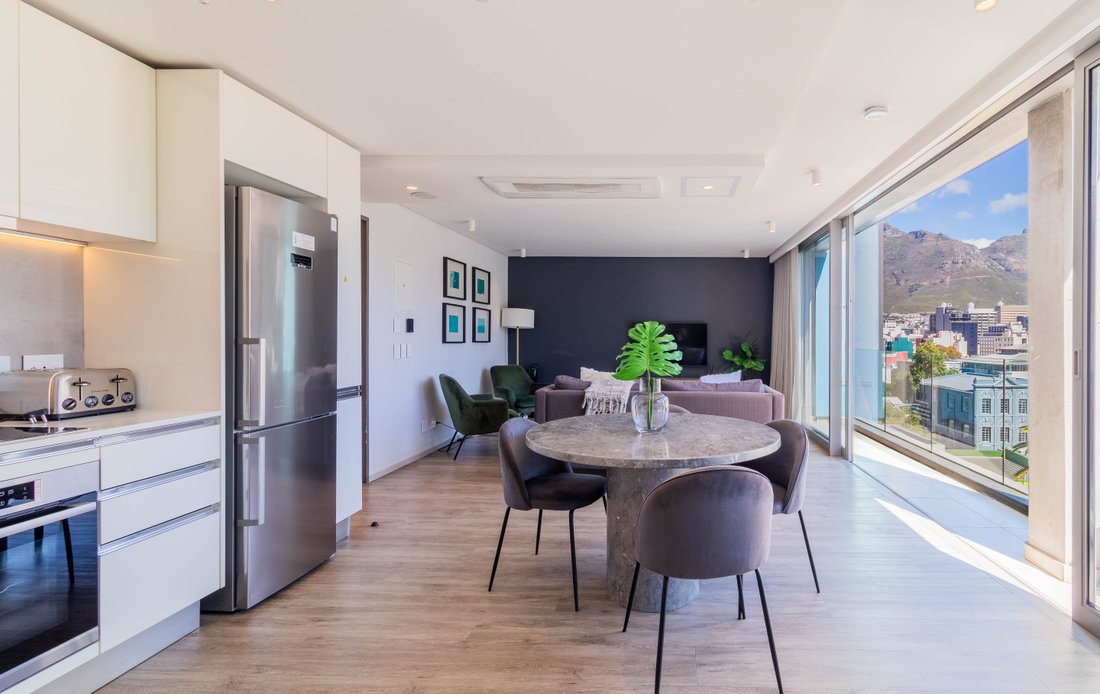 Apartment in De Waterkant, Atlantic Seaboard, Cape Town 3 - 19174021