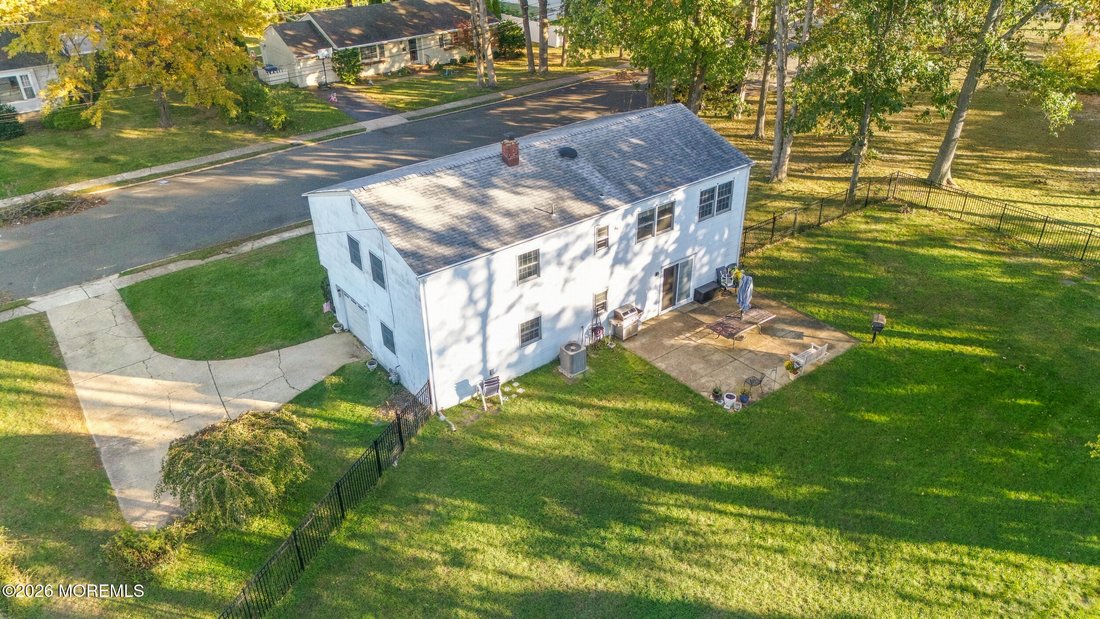 Andere in Oakhurst, New Jersey, Vereinigte Staaten 5 - 19173058