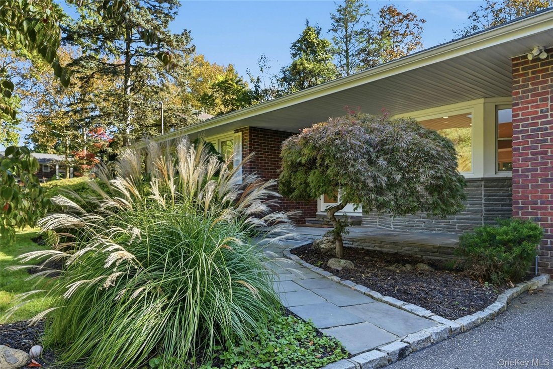 House in Cold Spring Harbor, New York, United States 4 - 19171610