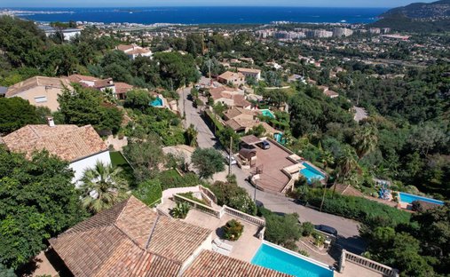 Villa in Le Cottage, Mandelieu-la-Napoule, Frankreich 1